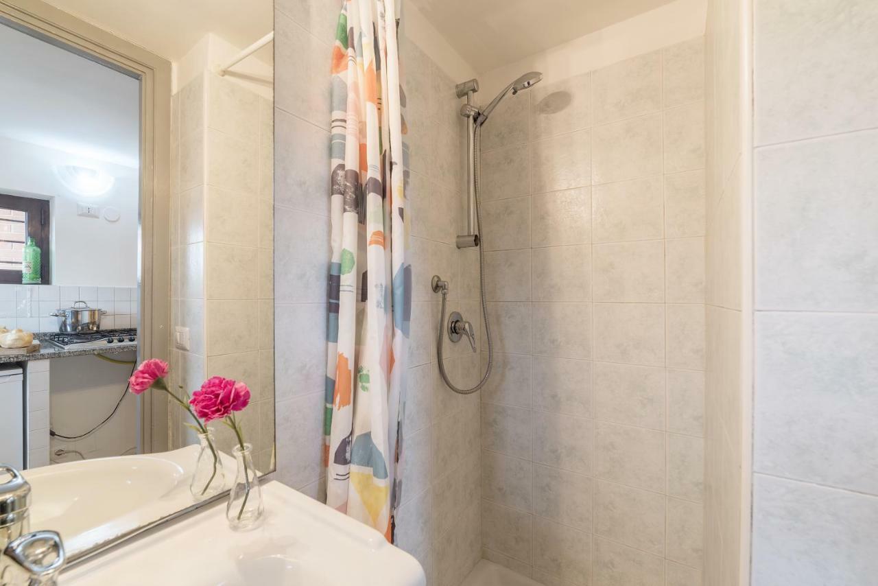 Peperino Attic Flat Apartment Ciampino Exterior photo